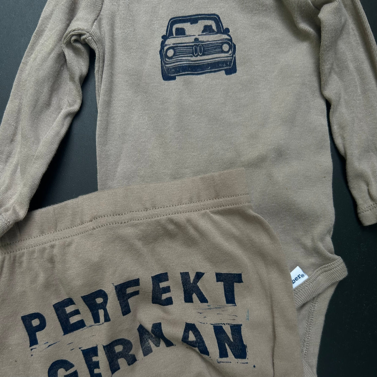 Newborn onesie and pant set PERFEKT GERMAN