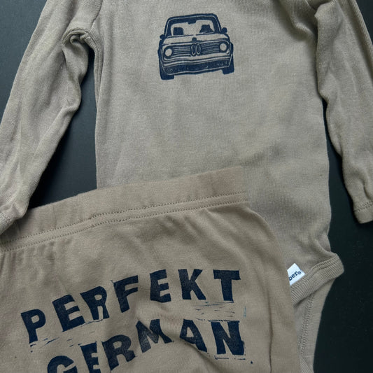 Newborn onesie and pant set PERFEKT GERMAN